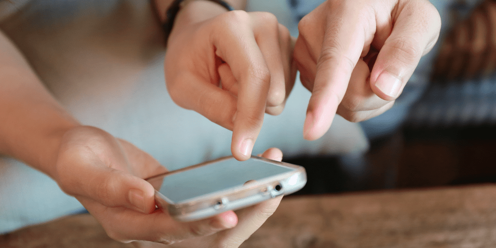 How to Spy on Your Girlfriend’s iPhone